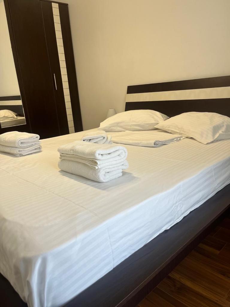 Fratellyvibe Mamaia Daire Dış mekan fotoğraf