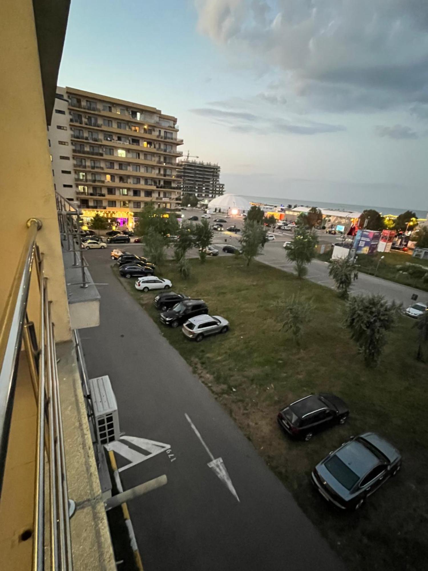 Fratellyvibe Mamaia Daire Dış mekan fotoğraf